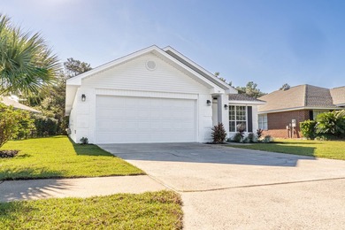 Located in the extremely popular Paradise Retreat subdivision - photo 2