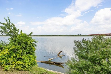 Lake Home For Sale in Granbury, Texas