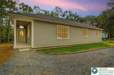 Lake Home For Sale in Kunkletown, Pennsylvania