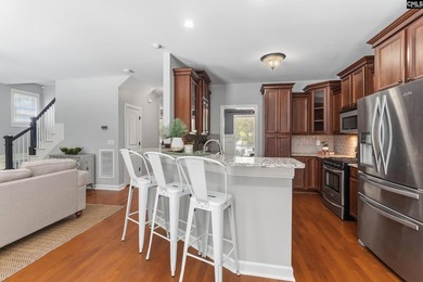 Welcome home to this beautiful 4-bedroom, 2 full bath, 2 half - photo 11