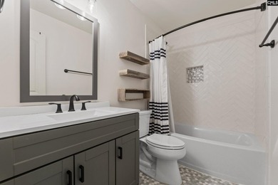 Welcome home to this beautiful 4-bedroom, 2 full bath, 2 half - photo 19