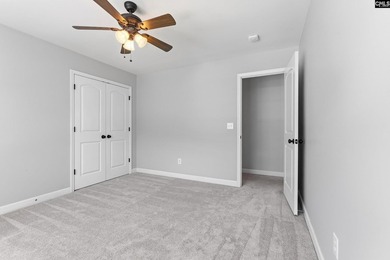 Welcome home to this beautiful 4-bedroom, 2 full bath, 2 half - photo 20