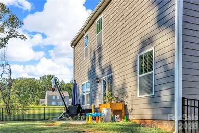 Welcome to 118 North Hill Lane in Troutman, NC! This beautiful - photo 26