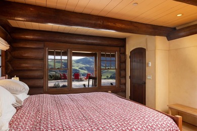 Set on a scenic ridge with panoramic views encompassing historic - photo 20