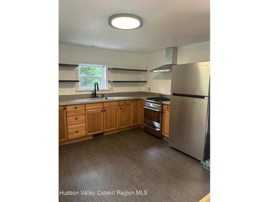 Charming Updated 2-Bedroom, 1-Bath Single-Family Home in a - photo 6