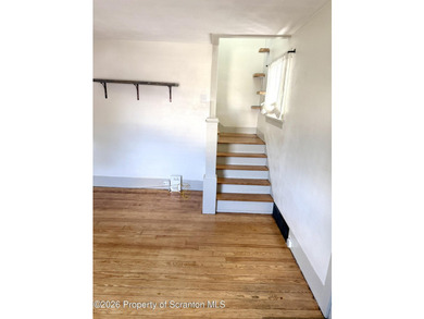 Welcome to 409 Charlotte Avenue! This cozy home located in South - photo 9