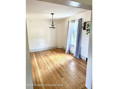 Welcome to 409 Charlotte Avenue! This cozy home located in South - photo 10