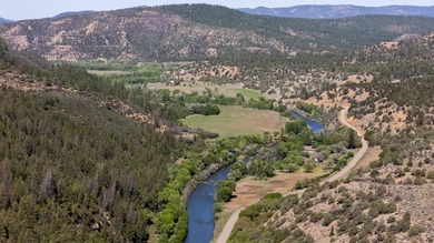 Ripple Valley Ranch is +-410 acre and is an absolutely premier - photo 2