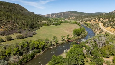 Ripple Valley Ranch is +-410 acre and is an absolutely premier - photo 4