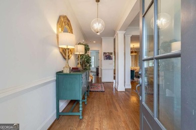 Welcome to 1405 Evergreen Park, a beautifully appointed estate - photo 4