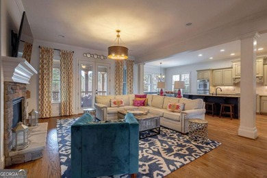 Welcome to 1405 Evergreen Park, a beautifully appointed estate - photo 8