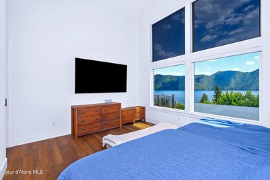 SPECTACULAR lake waterfront access with GIGANTIC lake views and - photo 11