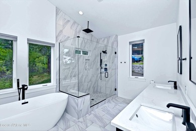 SPECTACULAR lake waterfront access with GIGANTIC lake views and - photo 13