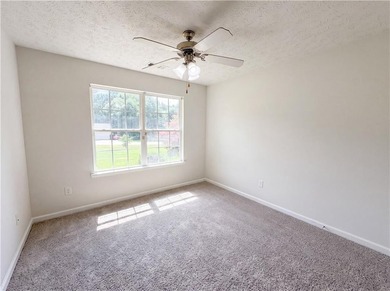 Situated on just over one acre, this well-maintained 3-bedroom - photo 14