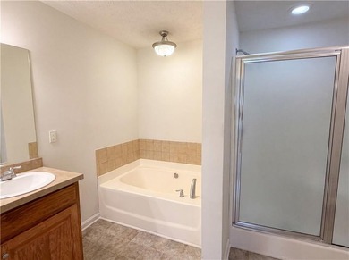 Situated on just over one acre, this well-maintained 3-bedroom - photo 15