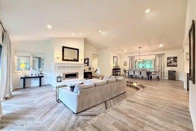 Welcome to 7 Inverness Place, a fully remodeled golf-front home - photo 28