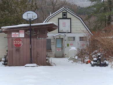 (private lake, pond, creek) Lot For Sale in Northfield Vermont