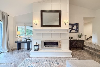 Welcome to 7 Inverness Place, a fully remodeled golf-front home - photo 33