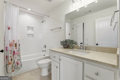 Experience the perfect blend of modern luxury tranquility in - photo 34