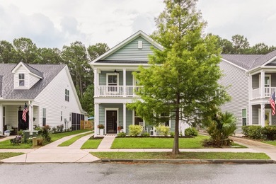 Nestled right in the heart of a high-energy, lively neighborhood - photo 42