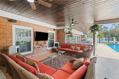 This gated estate offers a lavish, resort-style atmosphere where - photo 7