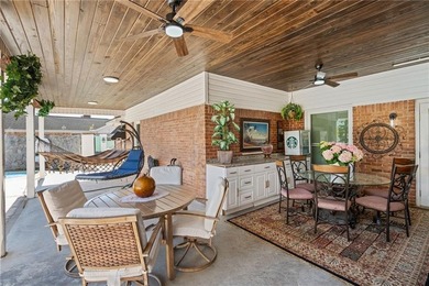 This gated estate offers a lavish, resort-style atmosphere where - photo 10