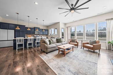 Located on the 16th green in the highly sought-after Stonebridge - photo 1