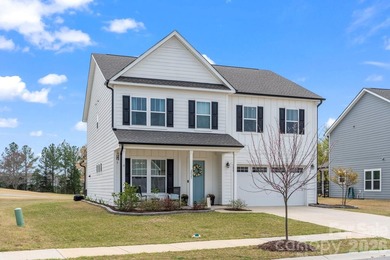 Located on the 16th green in the highly sought-after Stonebridge - photo 4