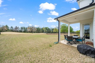 Located on the 16th green in the highly sought-after Stonebridge - photo 6