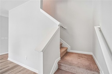 Welcome to this beautifully appointed 4-bedroom, 2.5-bath home - photo 11