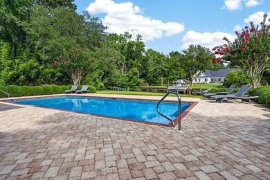 Experience the best of waterfront living at 62 Caretaker Lane - photo 14