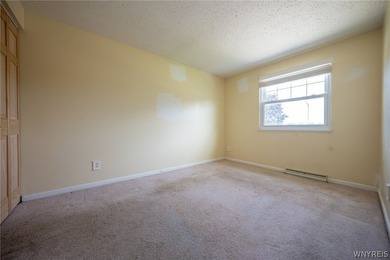 Welcome to 3933 Sharondale Drive! This inviting 3-bedroom - photo 15