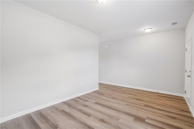 Welcome to this beautifully appointed 4-bedroom, 2.5-bath home - photo 15