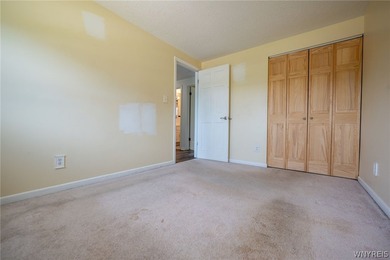 Welcome to 3933 Sharondale Drive! This inviting 3-bedroom - photo 16