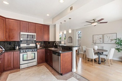Rare opportunity to own a beautifully updated end unit townhome - photo 18