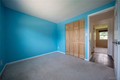 Welcome to 3933 Sharondale Drive! This inviting 3-bedroom - photo 20