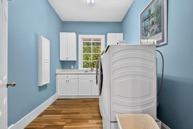 Experience the best of waterfront living at 62 Caretaker Lane - photo 20