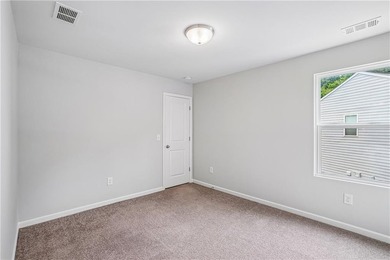 Welcome to this beautifully appointed 4-bedroom, 2.5-bath home - photo 20