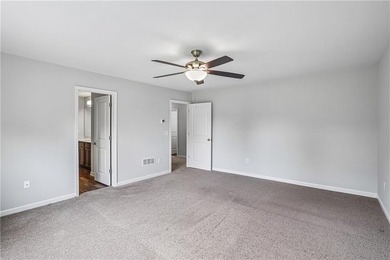 Welcome to this beautifully appointed 4-bedroom, 2.5-bath home - photo 23