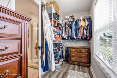 Welcome home to the perfect blend of space, comfort, and - photo 23