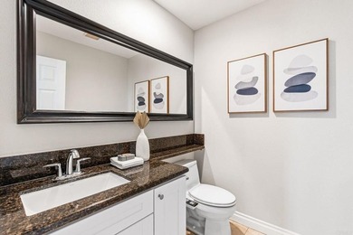 Rare opportunity to own a beautifully updated end unit townhome - photo 25