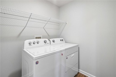 Welcome to this beautifully appointed 4-bedroom, 2.5-bath home - photo 33