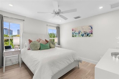 Located on a prominent corner lot just one mile from 5th Avenue - photo 43