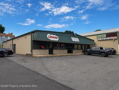 Excellent investment opportunity in a high-visibility - photo 1