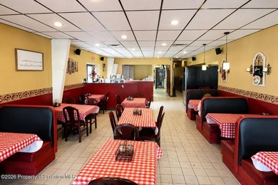 Excellent investment opportunity in a high-visibility - photo 8