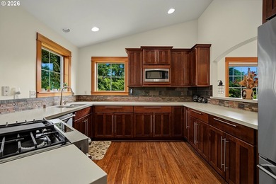 Set in the scenic community of Stevenson, this beautiful home - photo 11