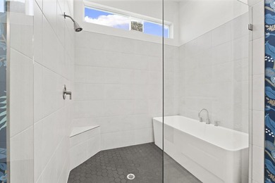 You'll love to call this Home! Stunning 2024 Kolter-built home - photo 18