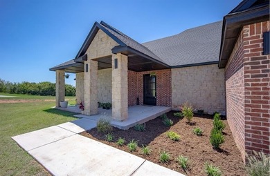 (private lake, pond, creek) Home For Sale in Blanchard Oklahoma