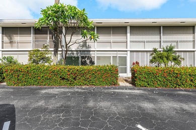Discover comfort & convenience in this charming 1bdrm, 1bath 1st - photo 21