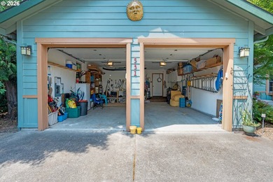Set in the scenic community of Stevenson, this beautiful home - photo 30